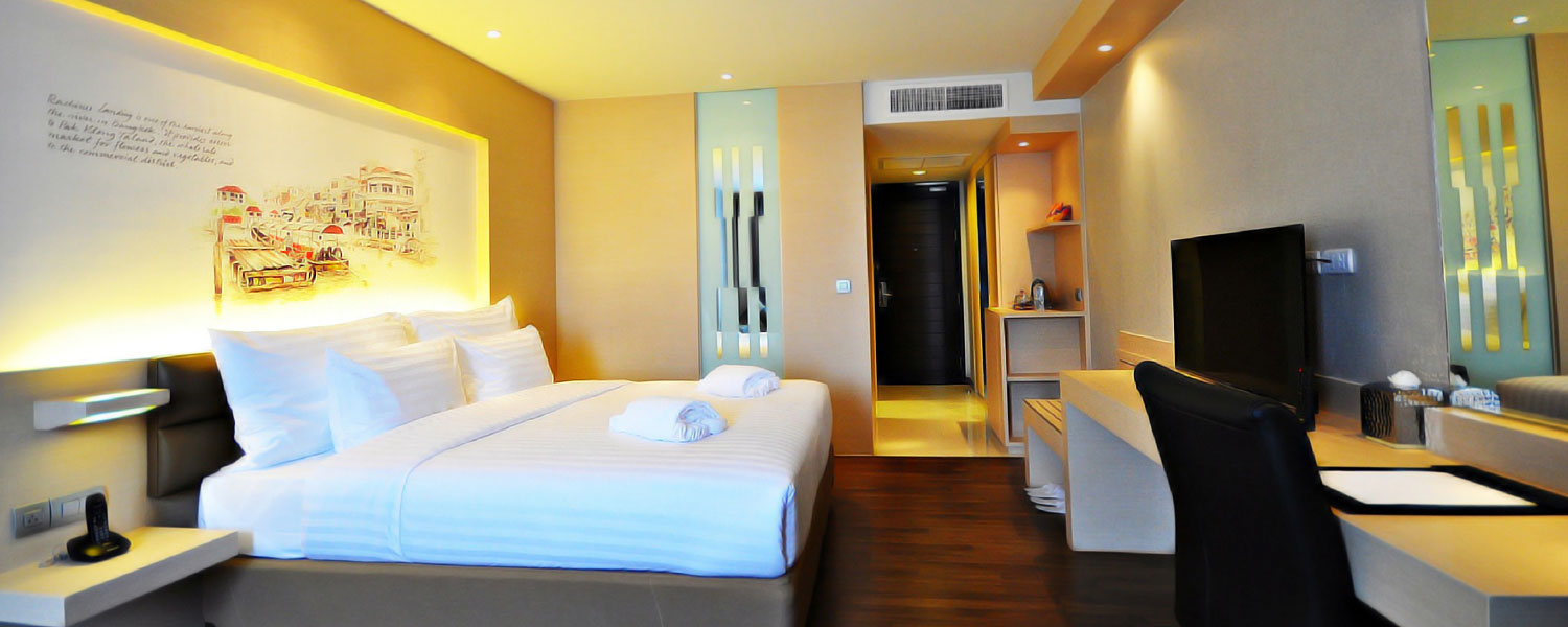 sukhumvit deluxe room